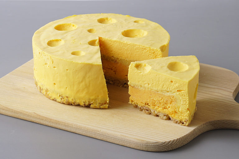 まるでチーズみたいなチーズケーキ　トムとジェリー