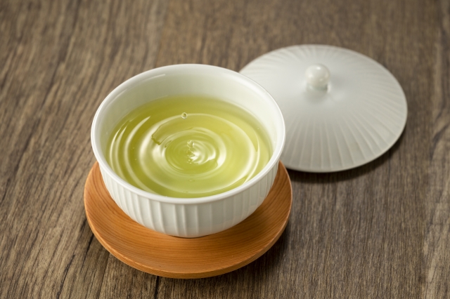 まろやかな緑色をした日本茶