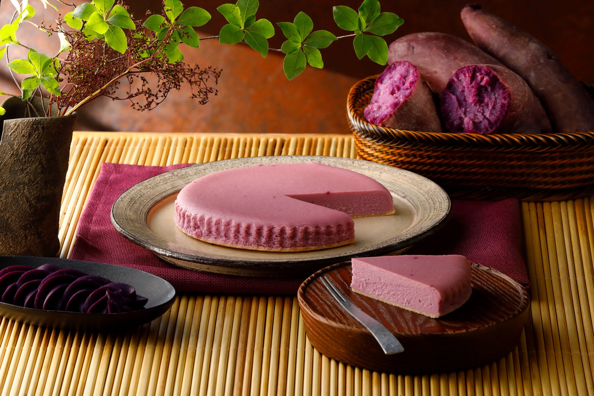 チーズガーデンの秋限定『御用邸紅芋チーズケーキ』が9月9日発売