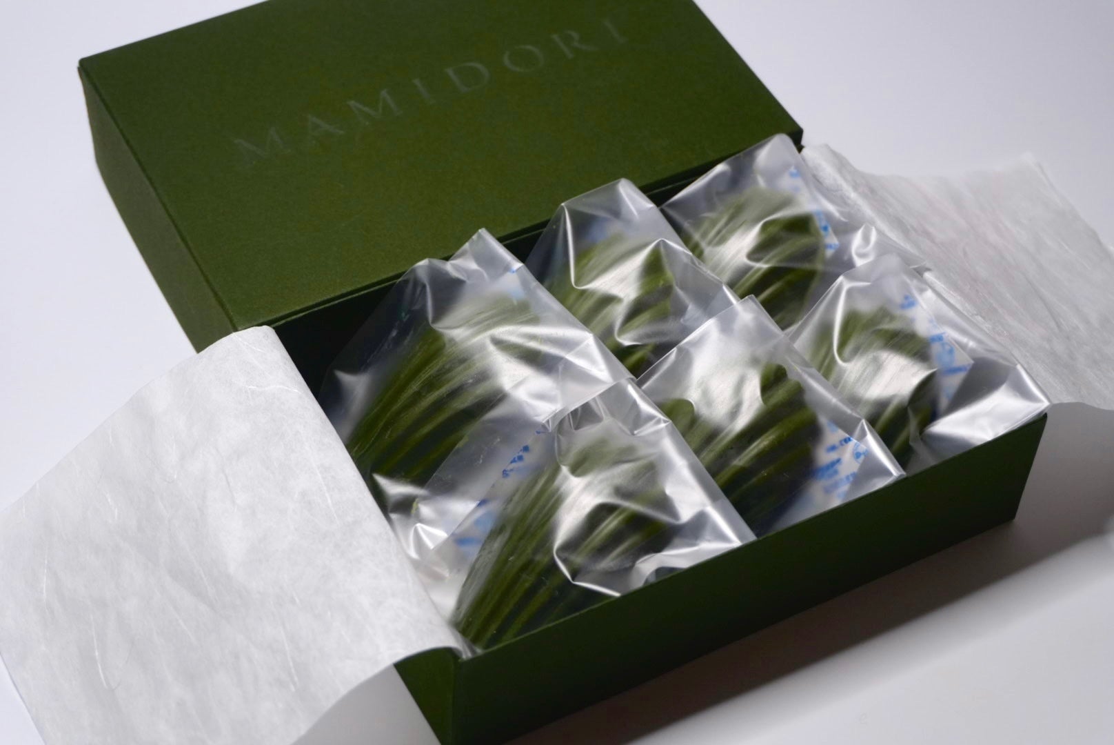 抹茶スイーツ（MAMIDORIの濃厚抹茶マドレーヌ“出来立て”特別販売会が大阪・中崎町で追加開催決定）