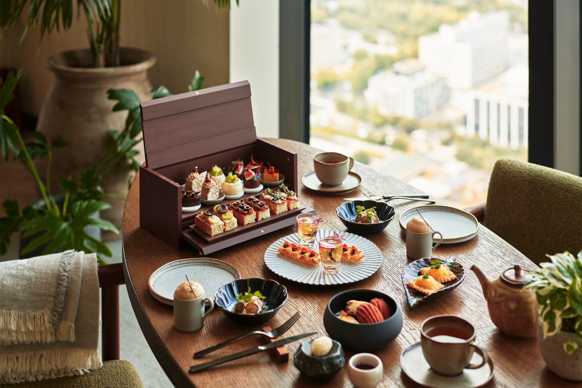 1 Hotel Tokyoの秋限定「La Belle Vie Afternoon Tea」旬の実りを味わうアフタヌーンティーコレクション