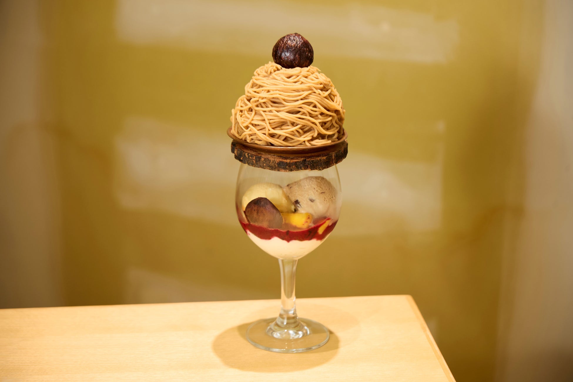 栗スイーツ（グランフロント大阪で秋の味覚フェア『ひんやり濃厚 Fair』と新店舗「りくろーおじさんの店」オープン）