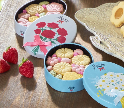焼き菓子（お花屋さんのような焼き菓子専門店「Marché Bloom（マルシェ ブルーム）」が東京駅にグランドオープン）