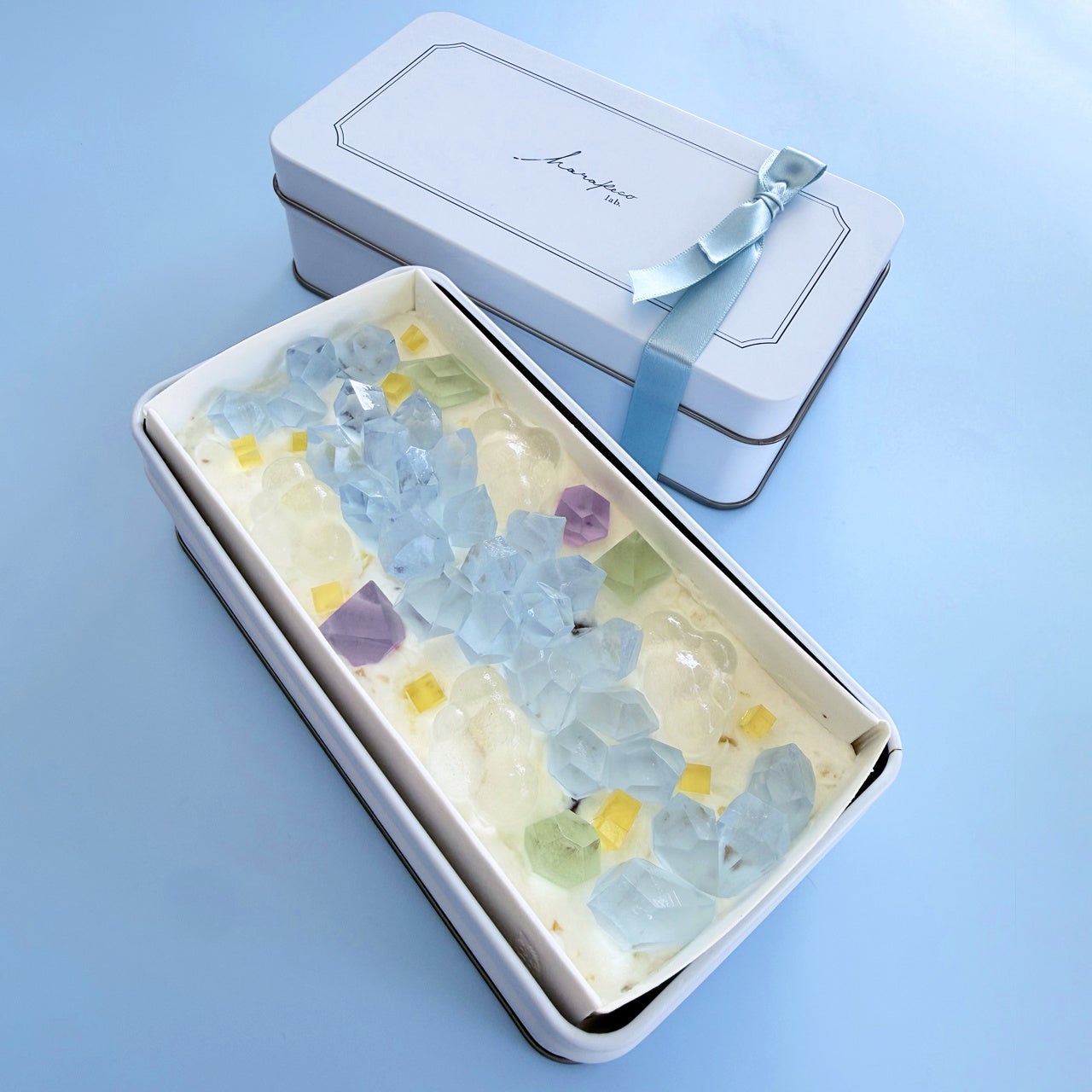 アイスケーキ（わさびの食べる音×ハラペコラボ 3年目のコラボで幻想的な「Crystal Cloud」スイーツ登場）
